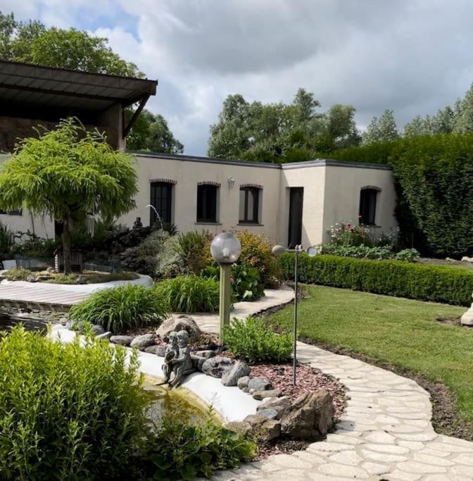 Appartement Calme Au Coeur Du Jardin Violaines Εξωτερικό φωτογραφία